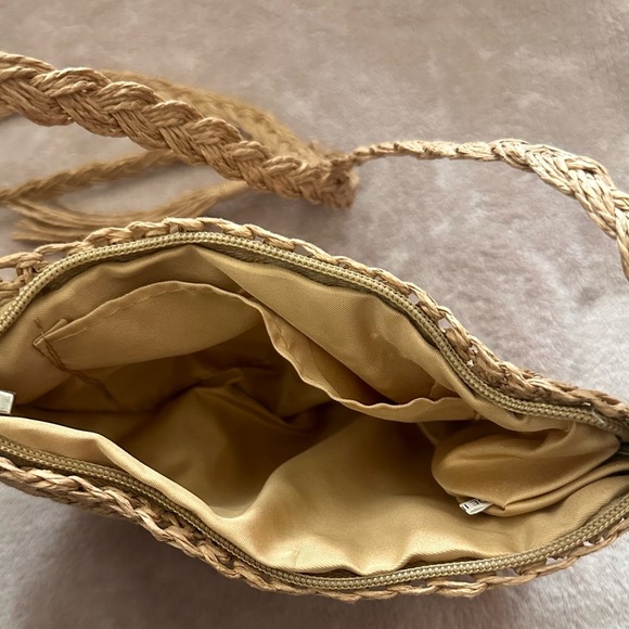 Rattan Straw Shoulder Purse - Picture 2 of 4